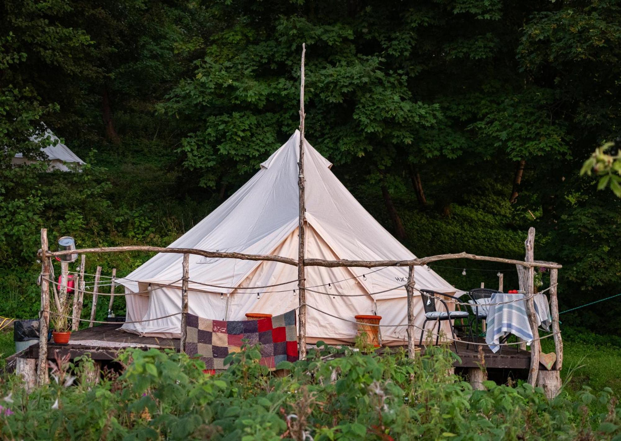 Mereaeaere Glamping Ja Rannamaja Liimala Exterior photo