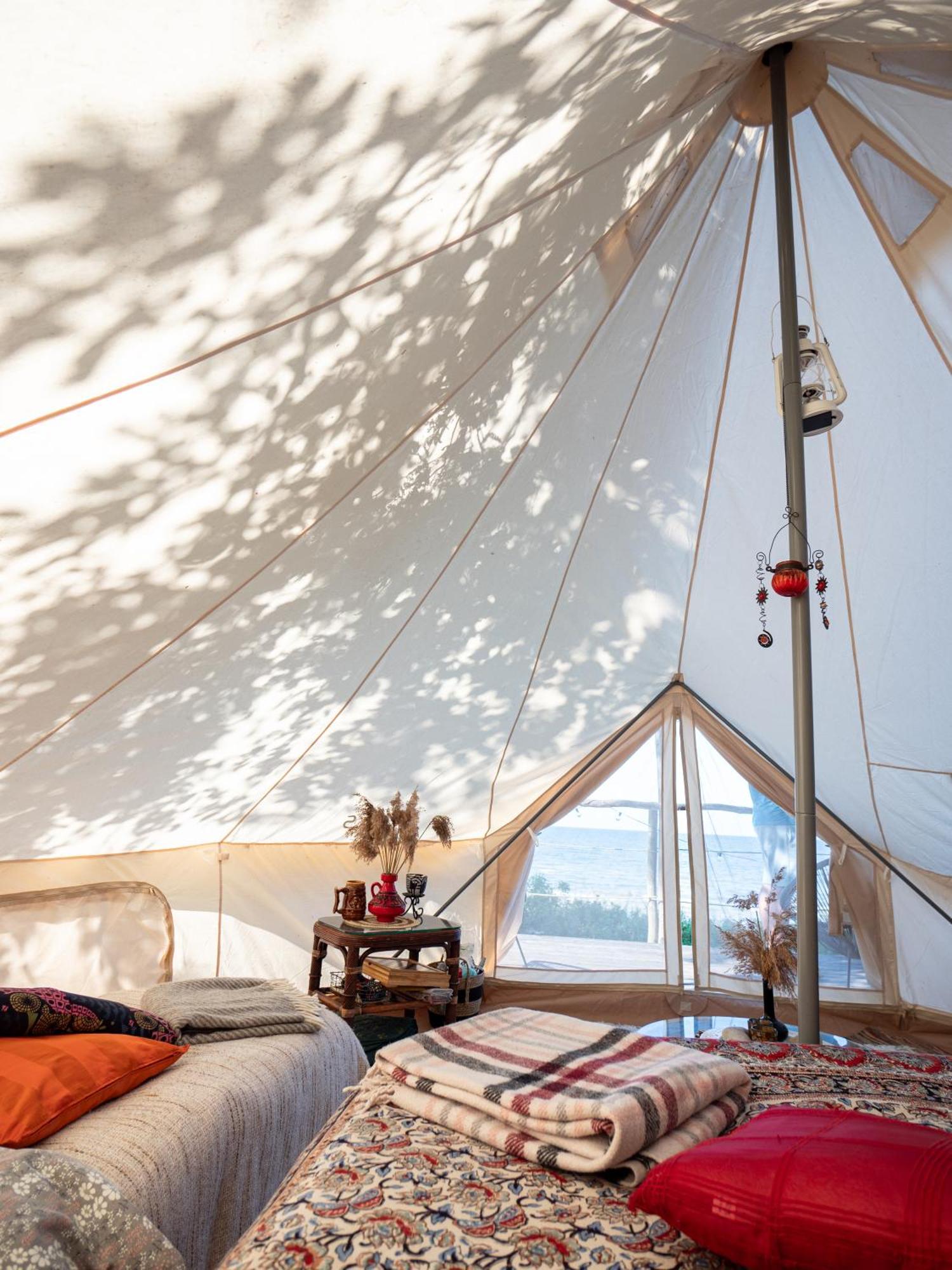 Mereaeaere Glamping Ja Rannamaja Liimala Exterior photo
