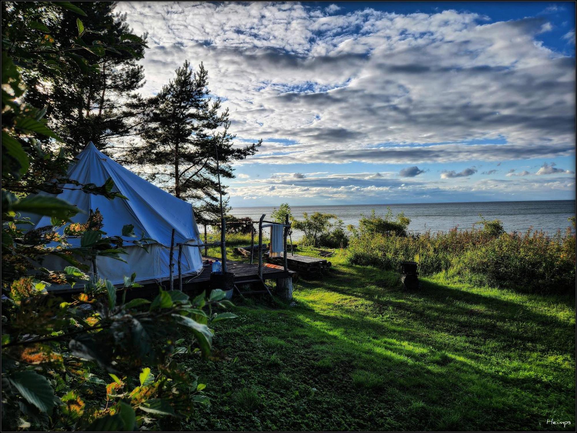 Mereaeaere Glamping Ja Rannamaja Liimala Exterior photo